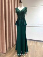 墨綠鉤花荷葉邊絲絨魚尾禮服